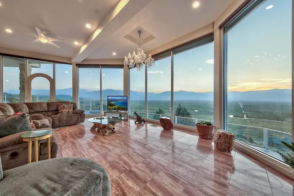 Bridgeport, California 93517, United States, 3 Bedrooms Bedrooms, ,4 BathroomsBathrooms,Residential,Active,62213