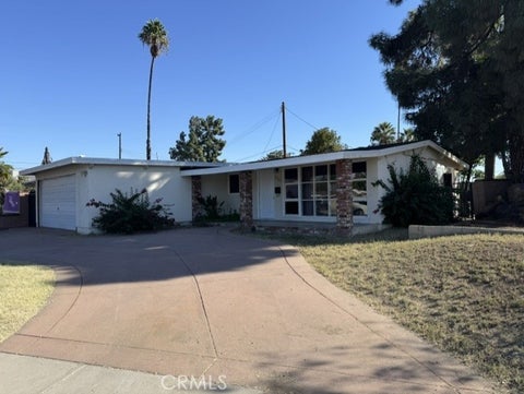 Photo of 4904 N Banewell AVE, Covina, CA 91722 (MLS # PW26226899)