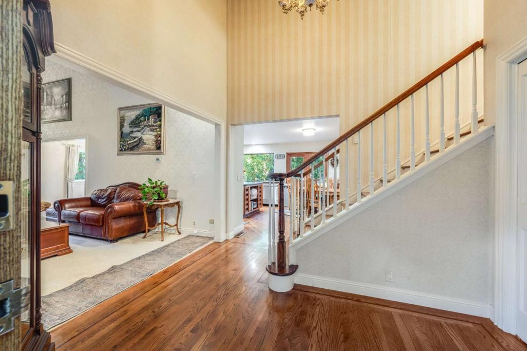 1180 Kilkare Road