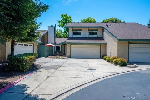 Photo of 1351 Royal Way #4 WAY, San Luis Obispo, CA 93405 (MLS # PI26112477)