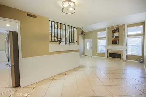 MLS: OC26166427