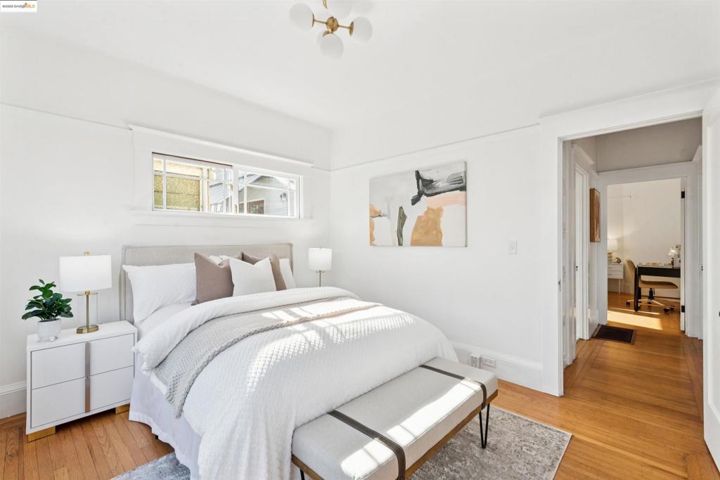 LOWER ROCKRIDGE - Residential