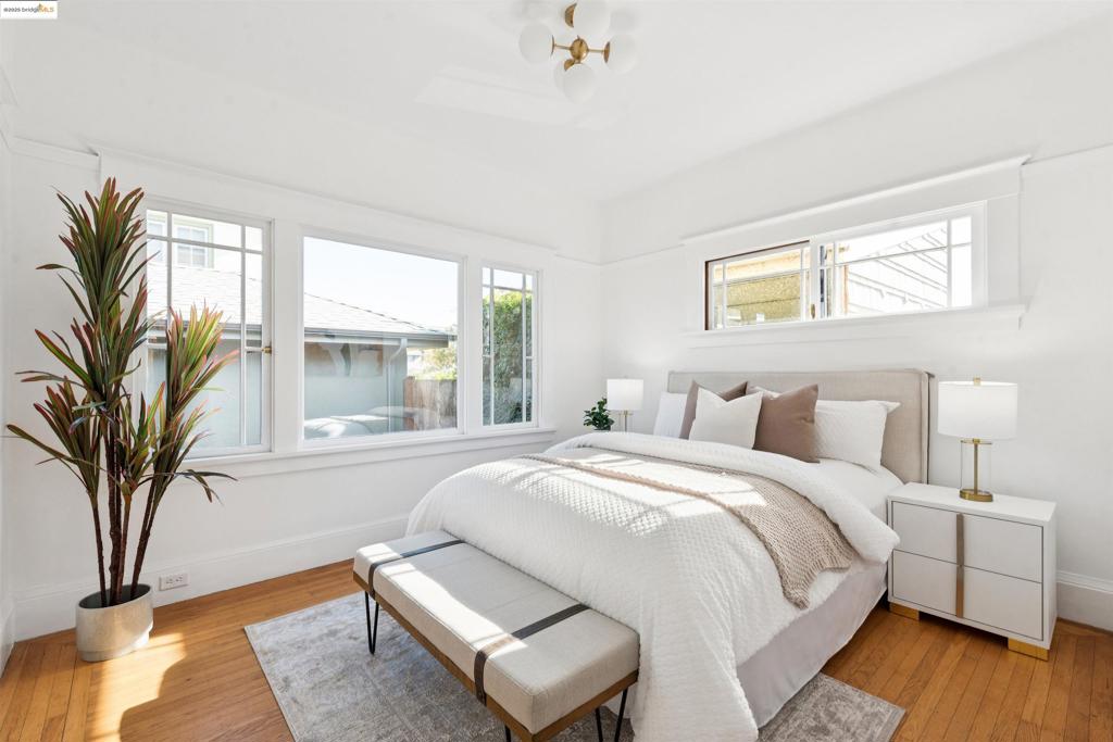 LOWER ROCKRIDGE - Residential