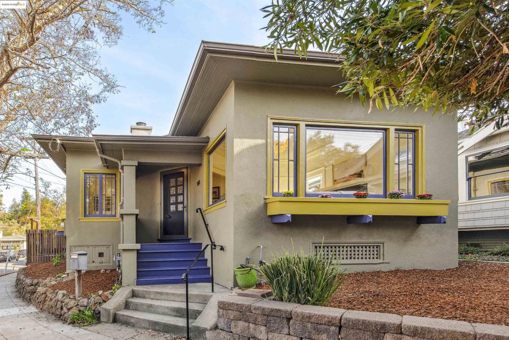 LOWER ROCKRIDGE - Residential