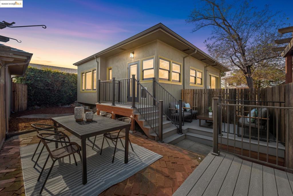 LOWER ROCKRIDGE - Residential