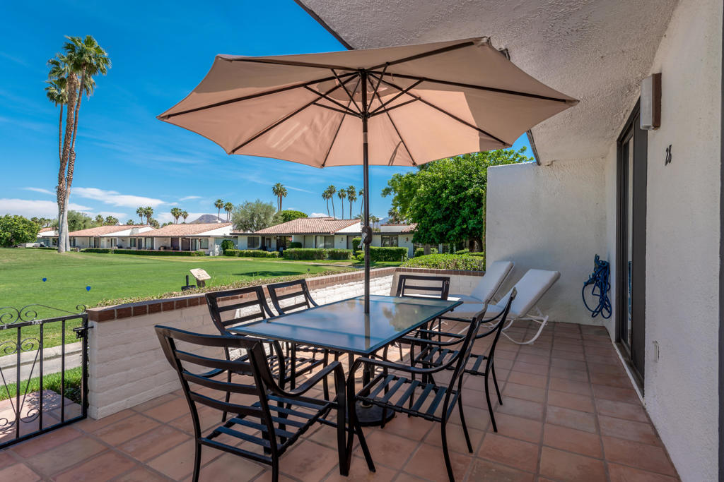 Rancho Las Palmas C. - Residential Lease