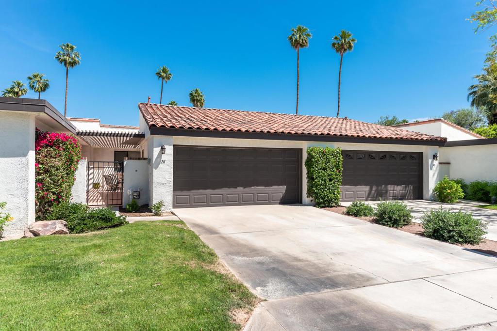 THIS IS STRICTLY A LONG TERM RENTAL MINIMUM 1 YEAR LEASE.HURRY IT WON'T LAST LONG AT THIS PRICE!! Rent it now before 'Season rates' hit the area. Great fully furnished condo in highly sought after Rancho Las Palmas Country Club. 2 bedroom 2 bath, 2 covered patios and a beautiful view of the golf course at the 8th Tee box. Just a few steps from the community pool. Washer & Dryer in the unit. Comfortably furnished across the street from The River. Easy access to popular restaurants, and shopping. This won't last long. BY APPOINTMENT ONLY CALL TO SCHEDULE A SHOWING. MAY DO SHORT TERM SEASONAL RENTAL. 1 YEAR LEASE FOR LONG TERM RENTAL. Pricing listed is for a 12 month lease.