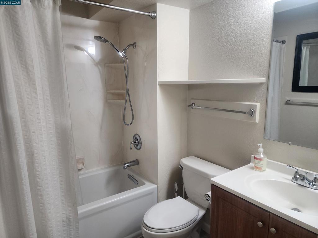 CARMELGLEN - Residential Lease