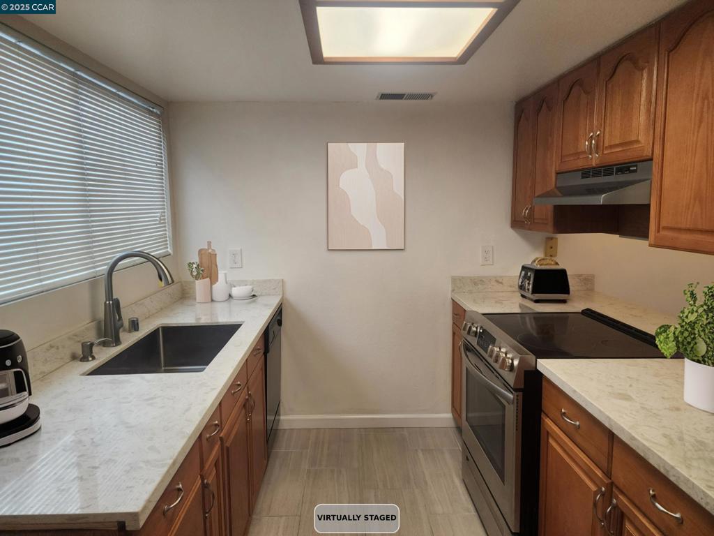 CARMELGLEN - Residential Lease