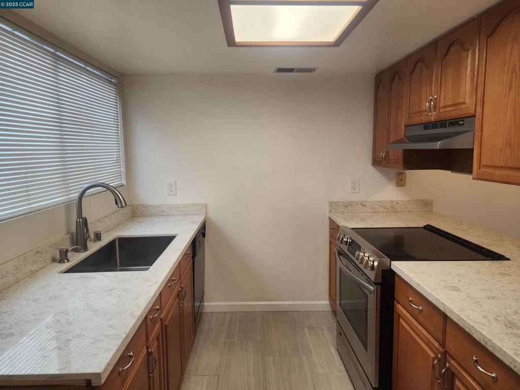 CARMELGLEN - Residential Lease