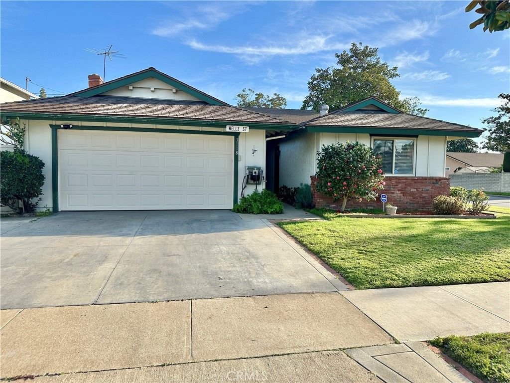 Photo of 3118 W Vallejo Dr, Anaheim, CA 92804 (MLS # OC26054732)