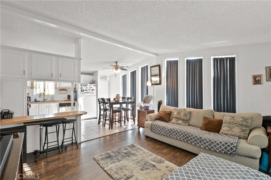 2191 Harbor Boulevard 7