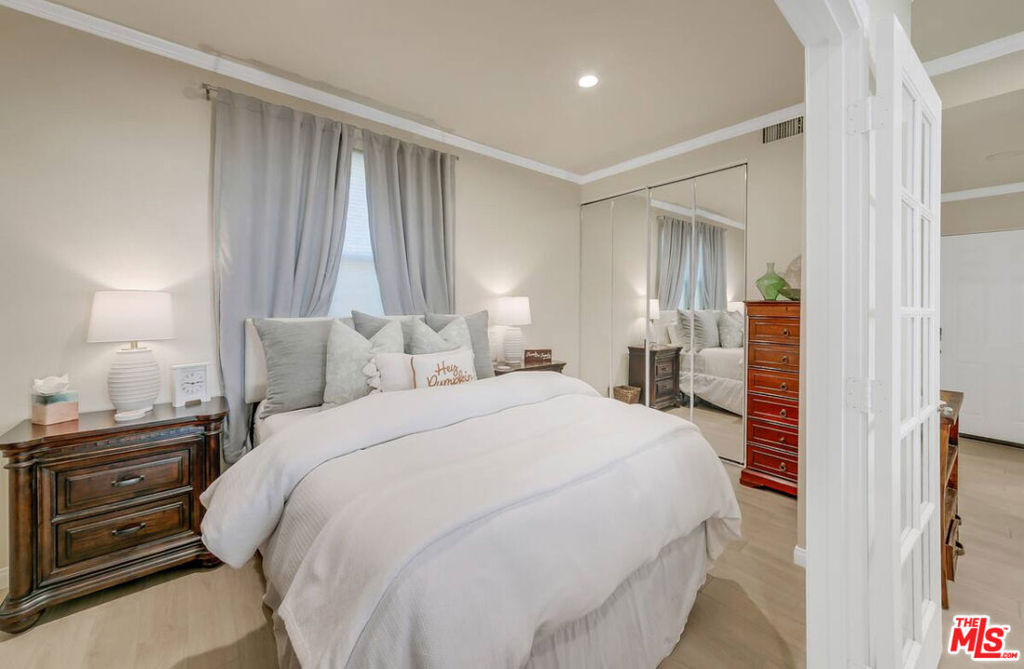 Mountain Cove - Residential Lease
