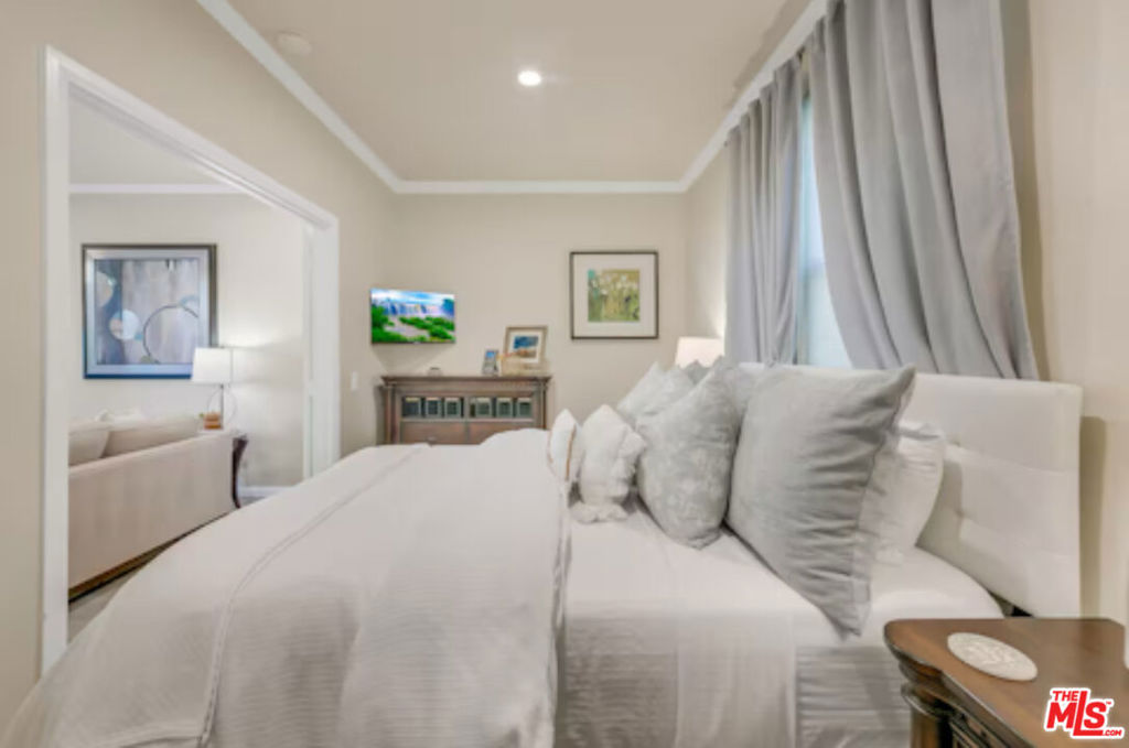 Mountain Cove - Residential Lease