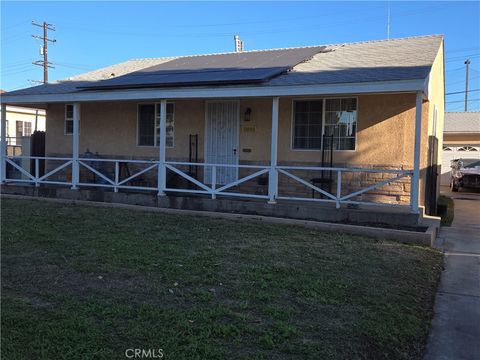 Photo of 11098 Hulme Ave, Lynwood, CA 90262 (MLS # IN25258784)