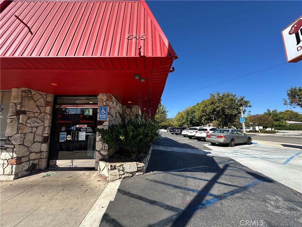 545 W Las Tunas Drive