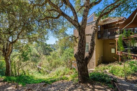 Tiny photo for 850 Suffolk Street St, Cambria, CA 93428 (MLS # SC25112407)