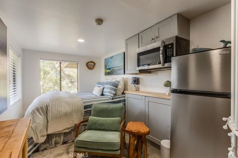 Tiny photo for 850 Suffolk Street St, Cambria, CA 93428 (MLS # SC25112407)