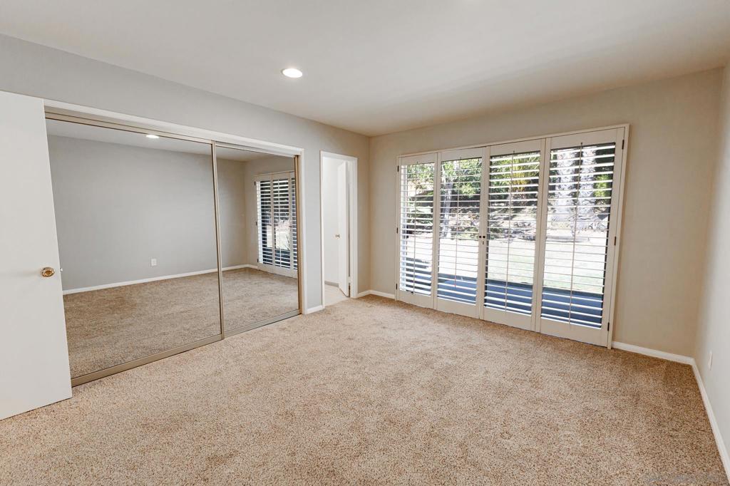 La Mesa - Residential