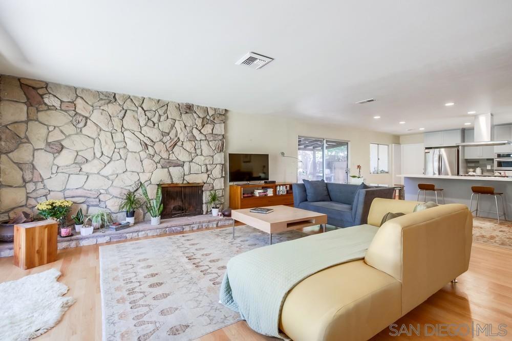 La Mesa - Residential