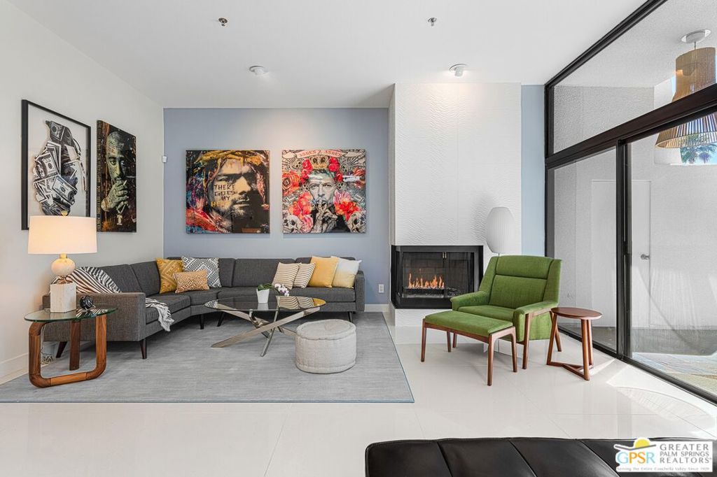 240 W Stevens Road