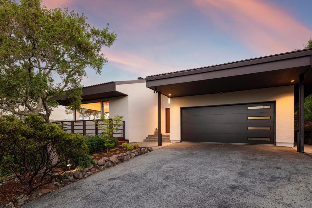 165 Golden Oak Drive