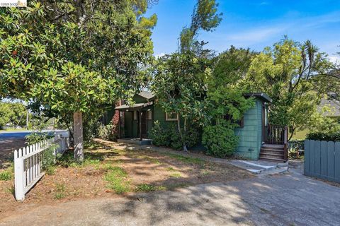 Photo of 6350 Hillmont DR DR, Oakland, CA 94605 (MLS # 41136134)