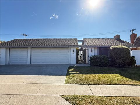 1547 Wintergreen Place A Costa Mesa CA 92626