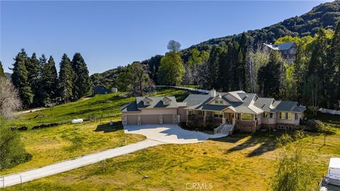 Photo of 11821 Raspberry Ln, Oak Glen, CA 92399 (MLS # IG26061388)