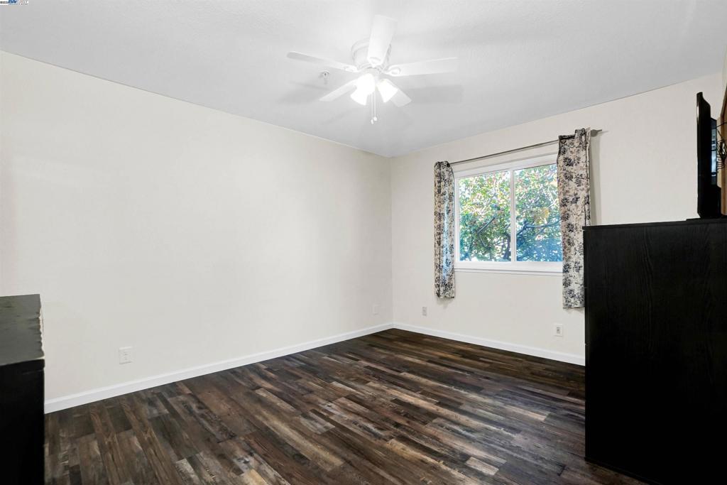 ASHLAND - Residential