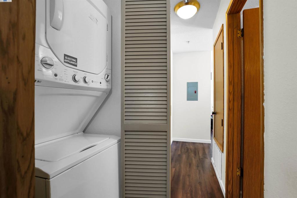 ASHLAND - Residential