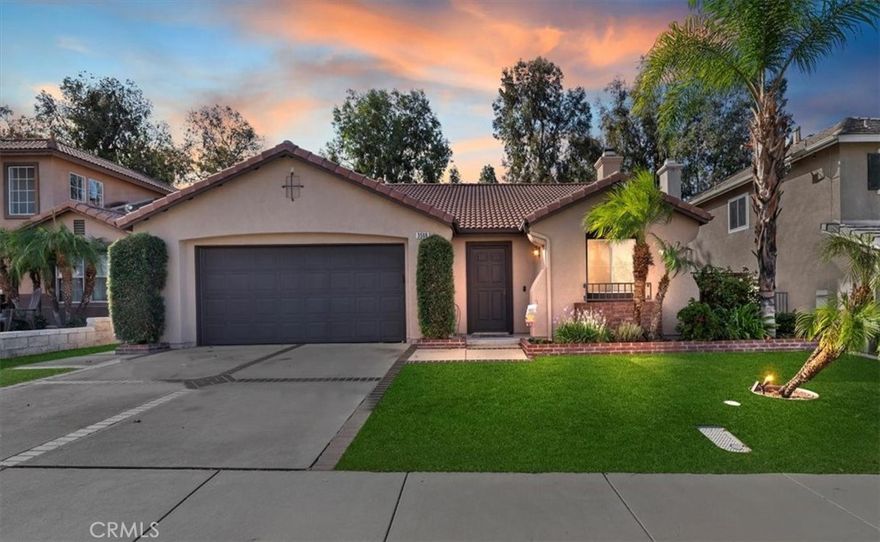 Rare Single-Story Home in the Heart of Mountain Gate!

Welcome to the sought-after Autumnwood community! This charming single-story home offers an open and airy layout, with a kitchen that flows seamlessly into the family room. The kitchen is beautifully appointed with granite countertops, a pantry, and a French door leading to the backyard. Enjoy laminate flooring, plantation shutters, and newer appliances—including a dishwasher and microwave oven.

This home features three bedrooms, with one currently used as an office—perfect for remote work, a guest room, or a hobby space.

Additional highlights include a two-car garage, low-maintenance front and backyard turf, a community pool and spa, and a tot lot park. Ideally located within walking distance to award-winning schools, shopping, and Mountain Gate Park.