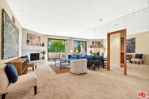 Photo of 11755 Montana Avenue #201, Los Angeles, CA 90049 (MLS # 26672015)