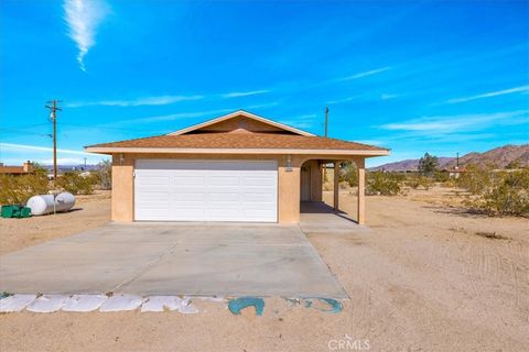 6693 Mariposa 29 Palms CA 92277