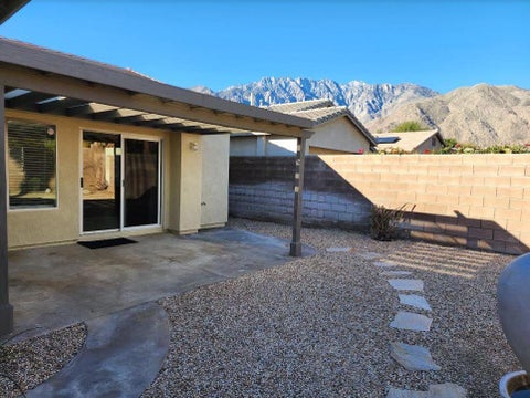 Photo of 766 S Ventana Rdg, Palm Springs, CA 92262 (MLS # 219151338DA)