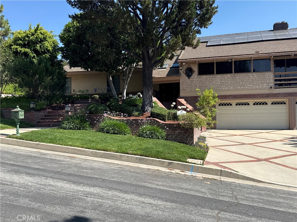 325 Roughrider Road