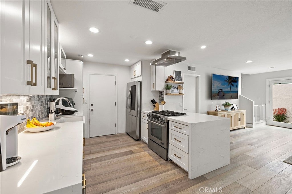 228 W Canada 2, San Clemente CA 92672 - Photo 11