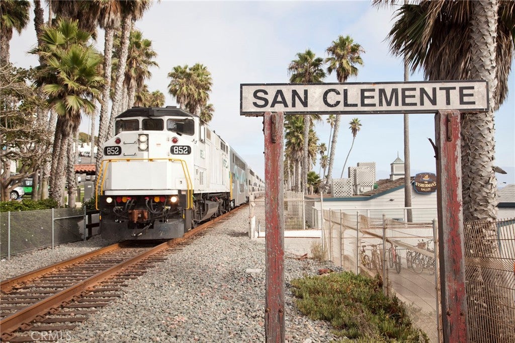228 W Canada 2, San Clemente CA 92672 - Photo 34