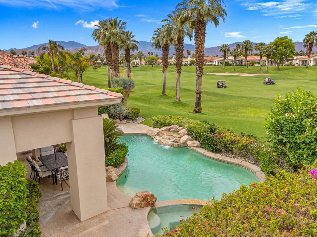 727 Arrowhead Drive