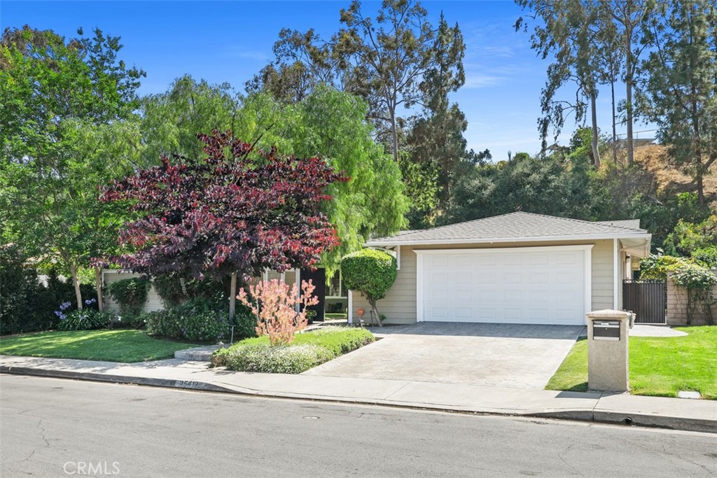 25412 Hugo Road