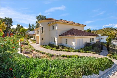 Photo of 1578 Jade Street, North Tustin, CA 92705 (MLS # OC26095151)