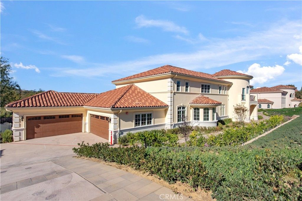 Photo of 1578 Jade Street, North Tustin, CA 92705 (MLS # OC26095151)