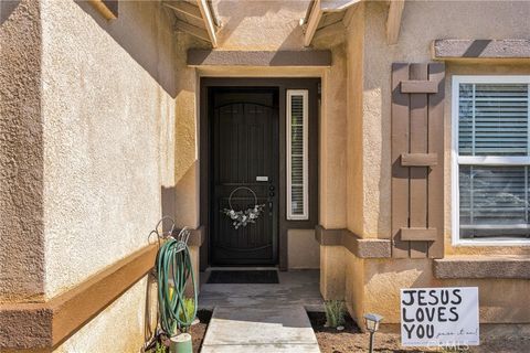 Tiny photo for 30168 Hardrock DR, Menifee, CA 92585 (MLS # CV26101983)