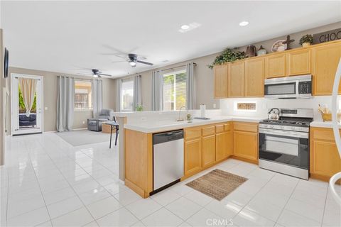 Tiny photo for 30168 Hardrock DR, Menifee, CA 92585 (MLS # CV26101983)