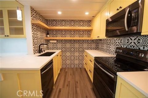 625 Esplanade 60 Redondo Beach CA 90277