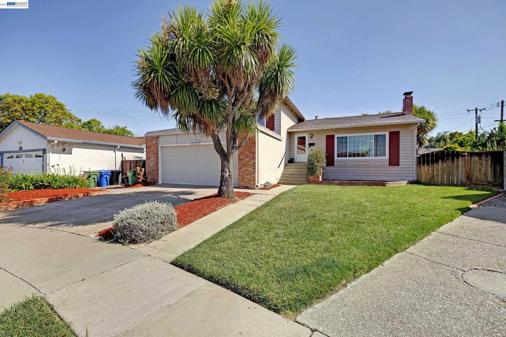 35924 Nicolet Ct