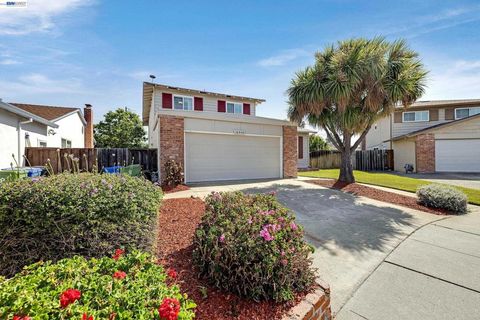 Photo of 35924 Nicolet Ct CT, Fremont, CA 94536 (MLS # 41134705)