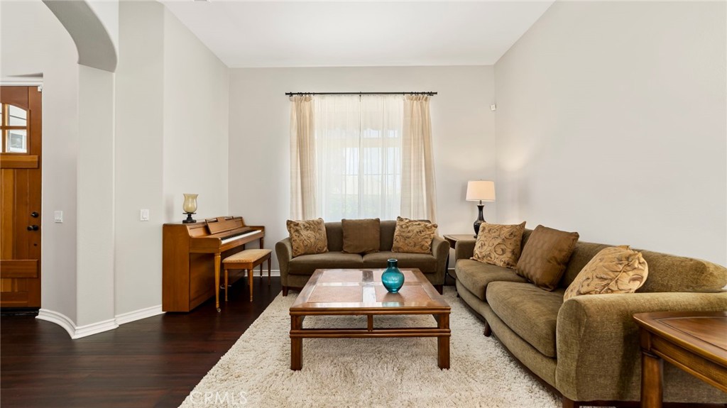 Properties 3 637 Chaparral Court