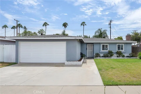 MLS: OC26186372