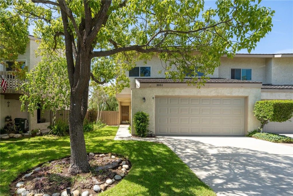Photo of 3051 Marigold Pl, Thousand Oaks, CA 91360 (MLS # SR26082449)